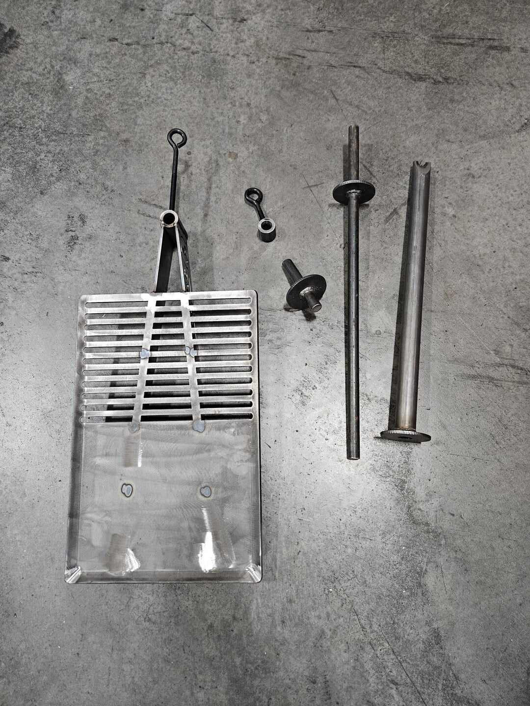 Campfire grill and griddle post kit